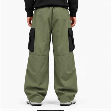 Custom Utility Pockets Snowboarding Pants - Image 3